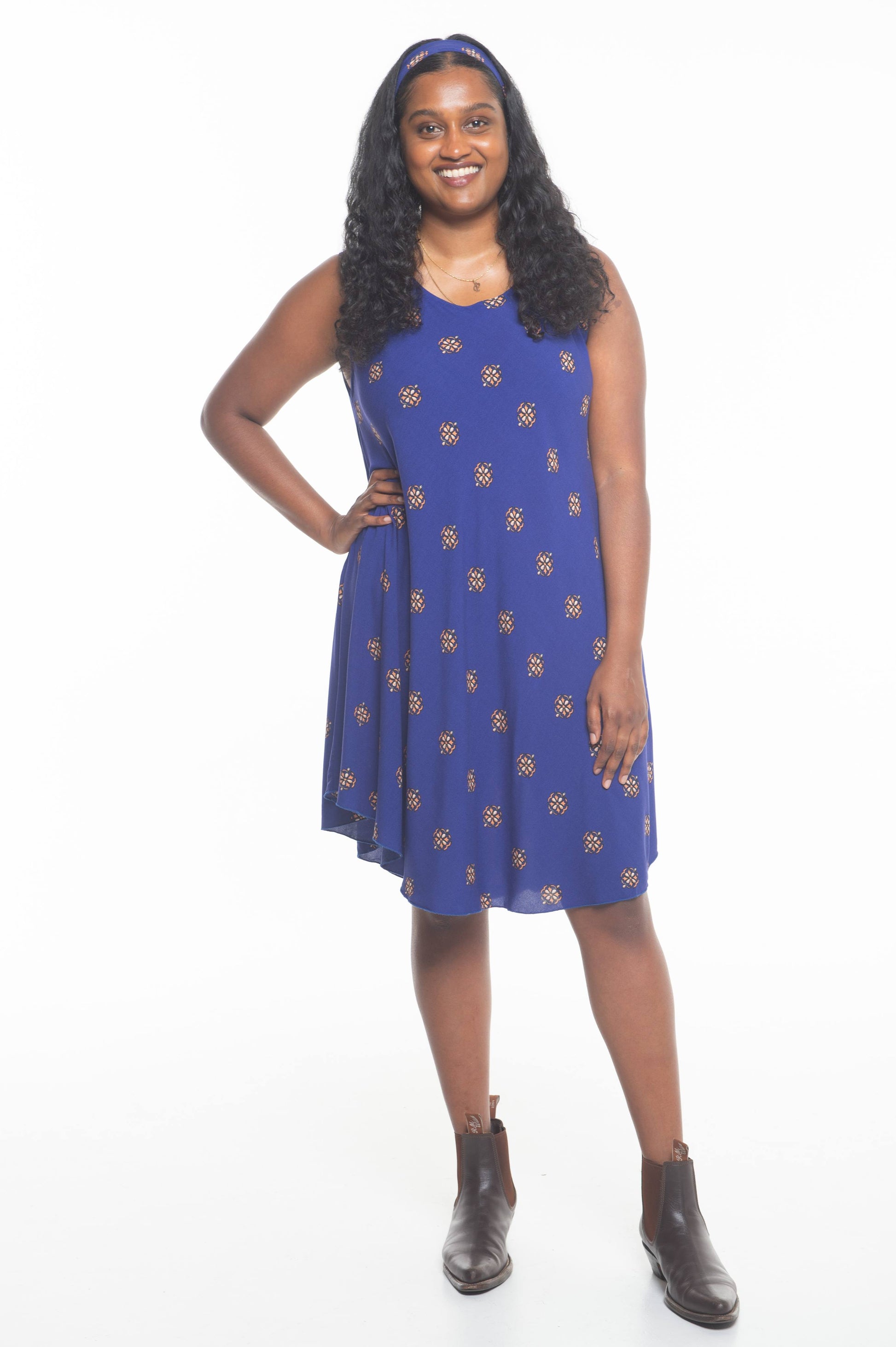 Charlie Dress Sleeveless Essentials