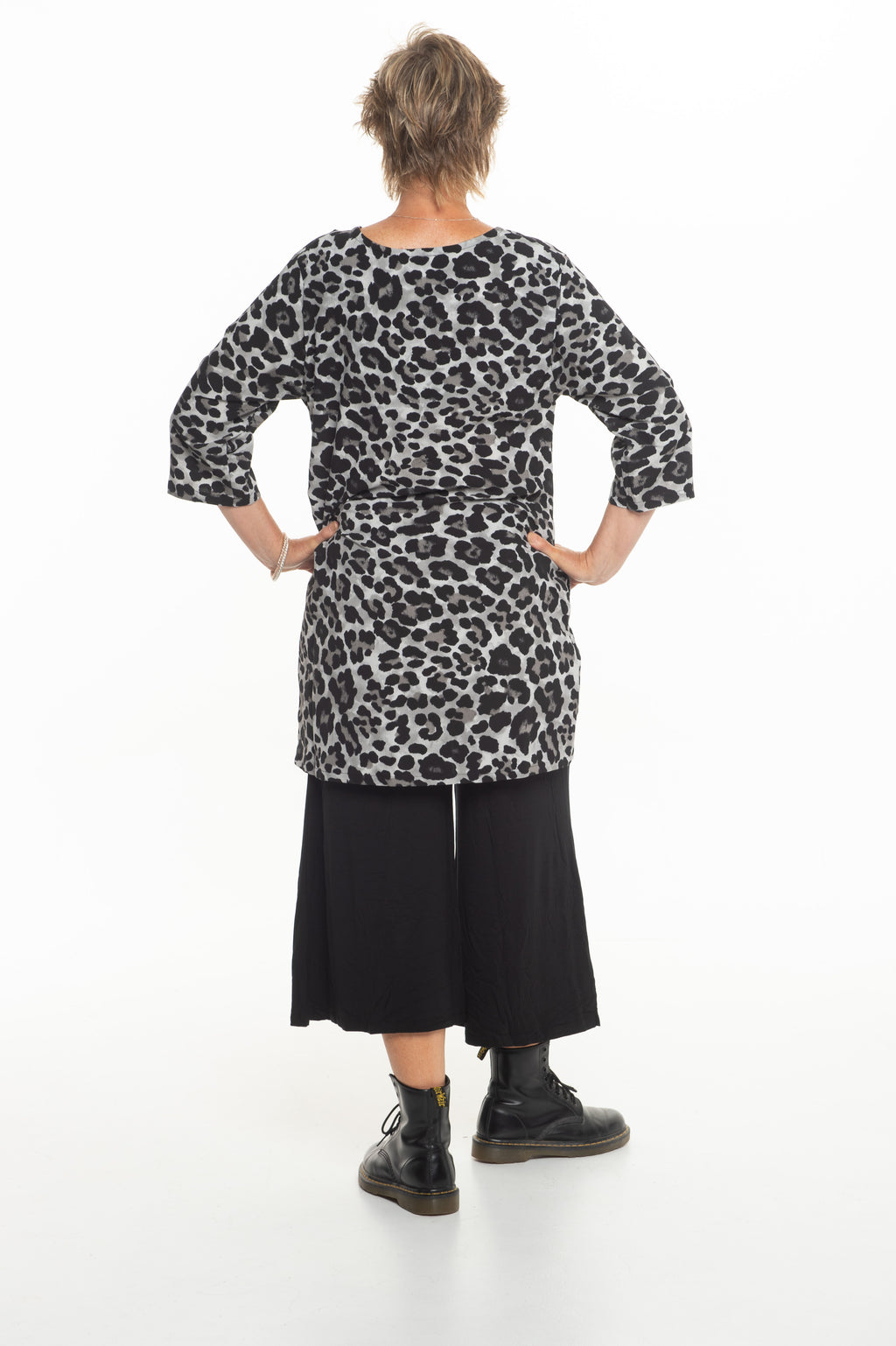 Socheat Pocket Dress With 3/4 Sleeve Limited Run