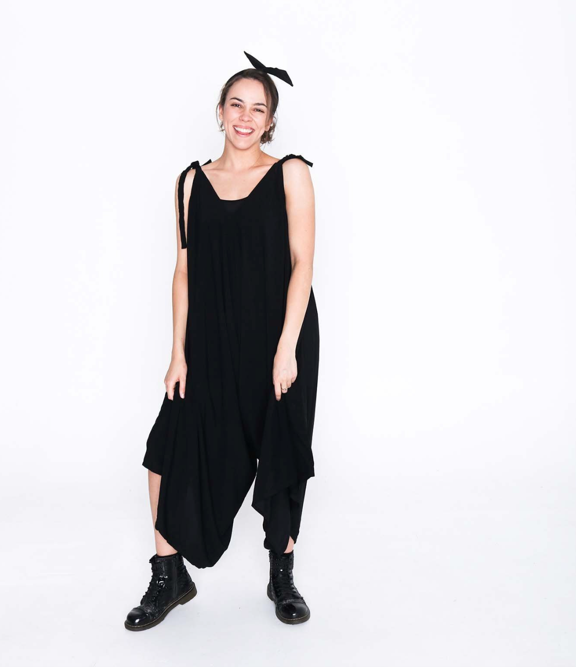 Lola Overall Essentials