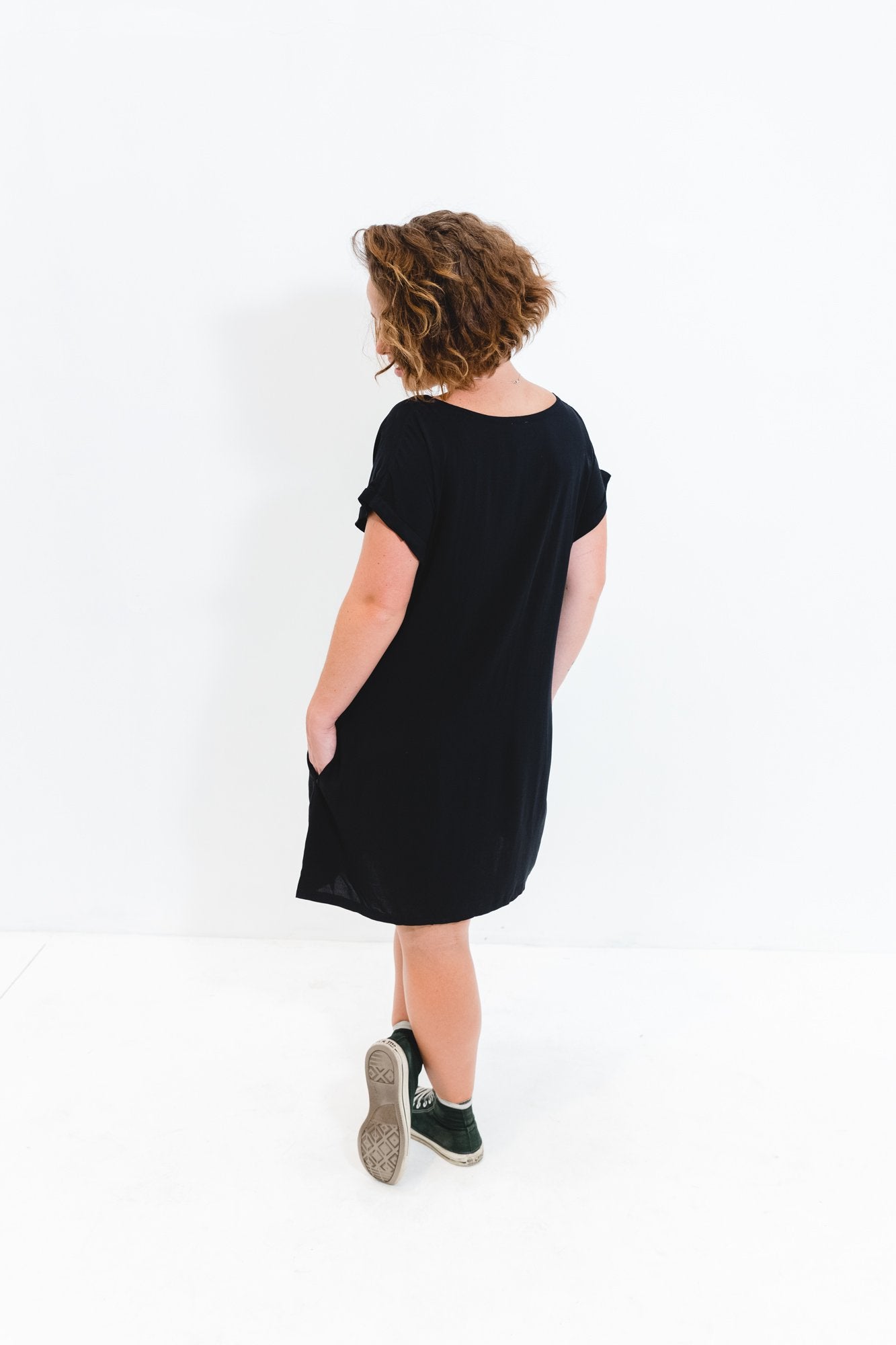 Socheat Pocket Dress Essentials