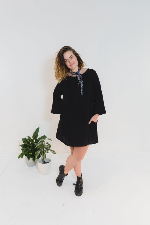 Annie Dress Essentials